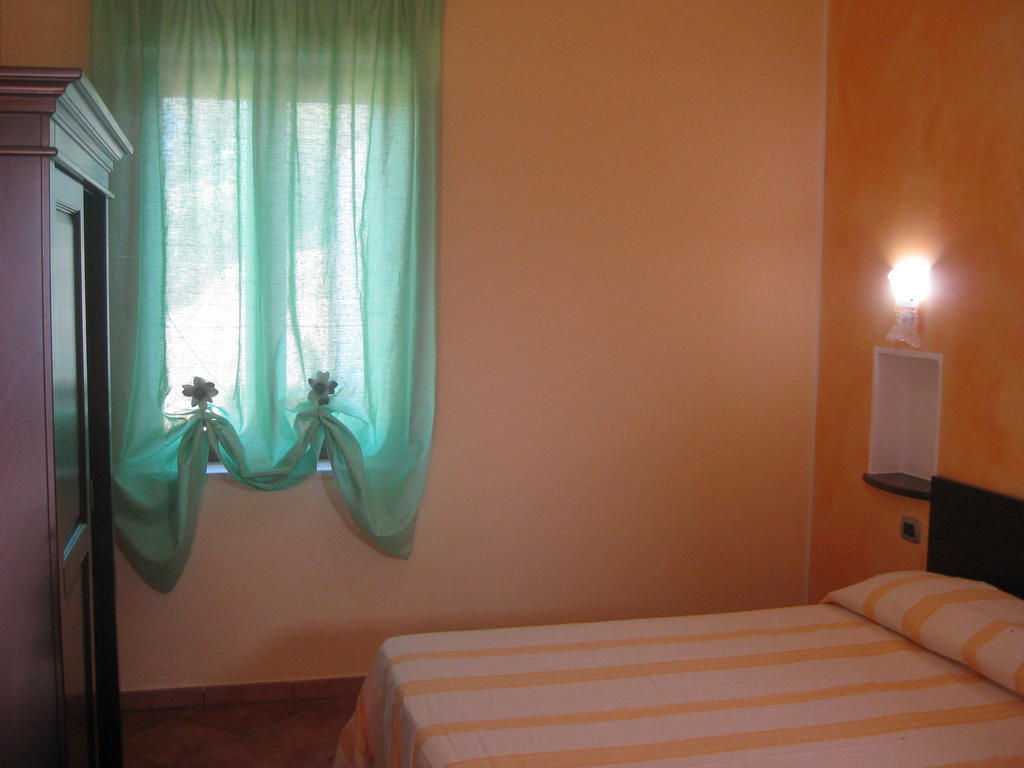 Agritursmo Montesalerno Villa Diamante Dış mekan fotoğraf