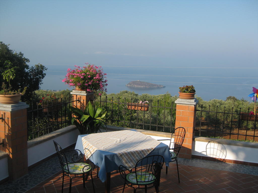 Agritursmo Montesalerno Villa Diamante Dış mekan fotoğraf
